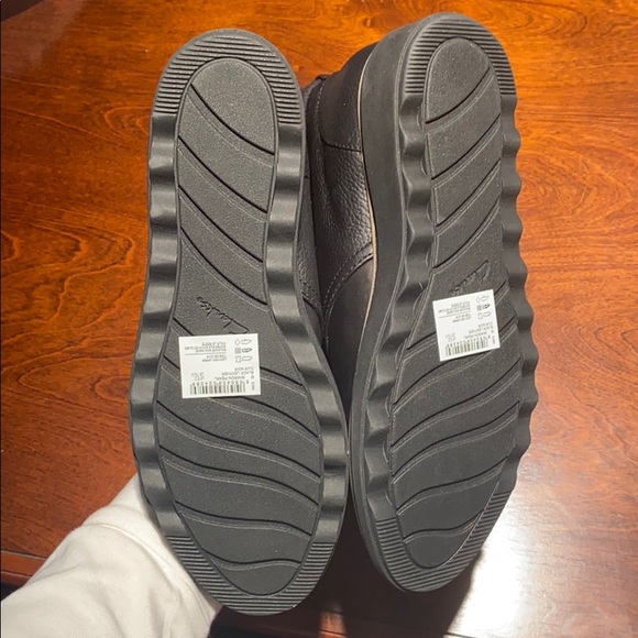 Clarks Leather Lace-Up Winter Boots - Picture 4 of 4